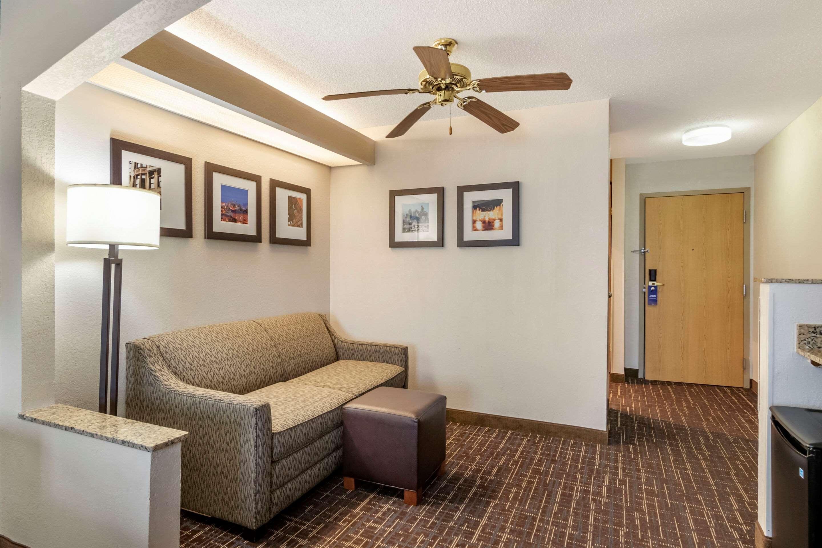 Comfort Inn & Suites Lees Summit - Kansas City Саммит Ли Экстерьер фото
